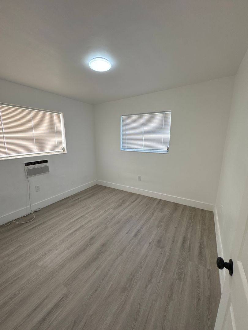 Apartment for rent at 936 SW 4th St, Miami, FL 33130