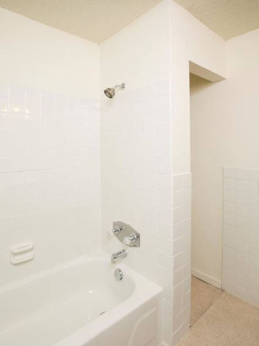 Apartment for rent at 2911 7th Ave, Anoka, MN 55303