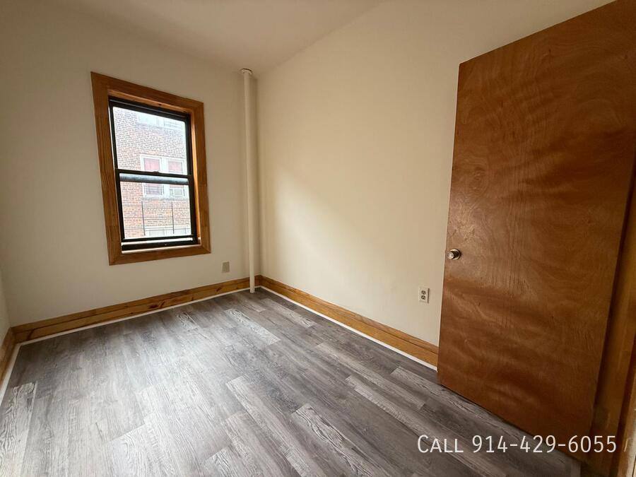 Apartment for rent at 78 Hamilton Ave, Yonkers, NY 10705