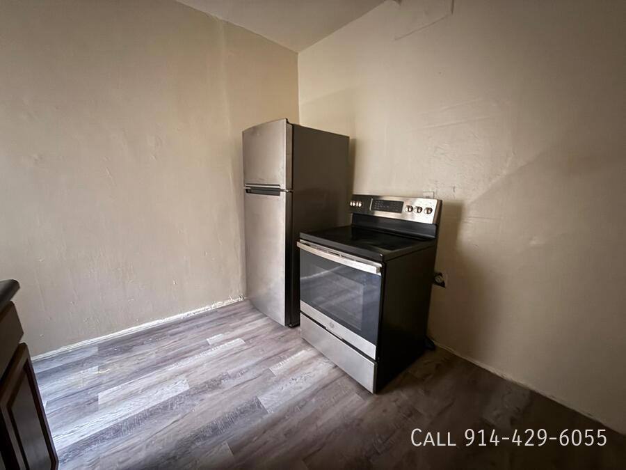 Apartment for rent at 78 Hamilton Ave, Yonkers, NY 10705