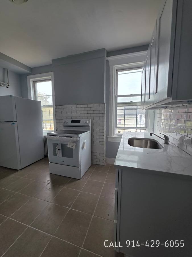 Apartment for rent at 188 Ashburton Ave #4R, Yonkers, NY 10701