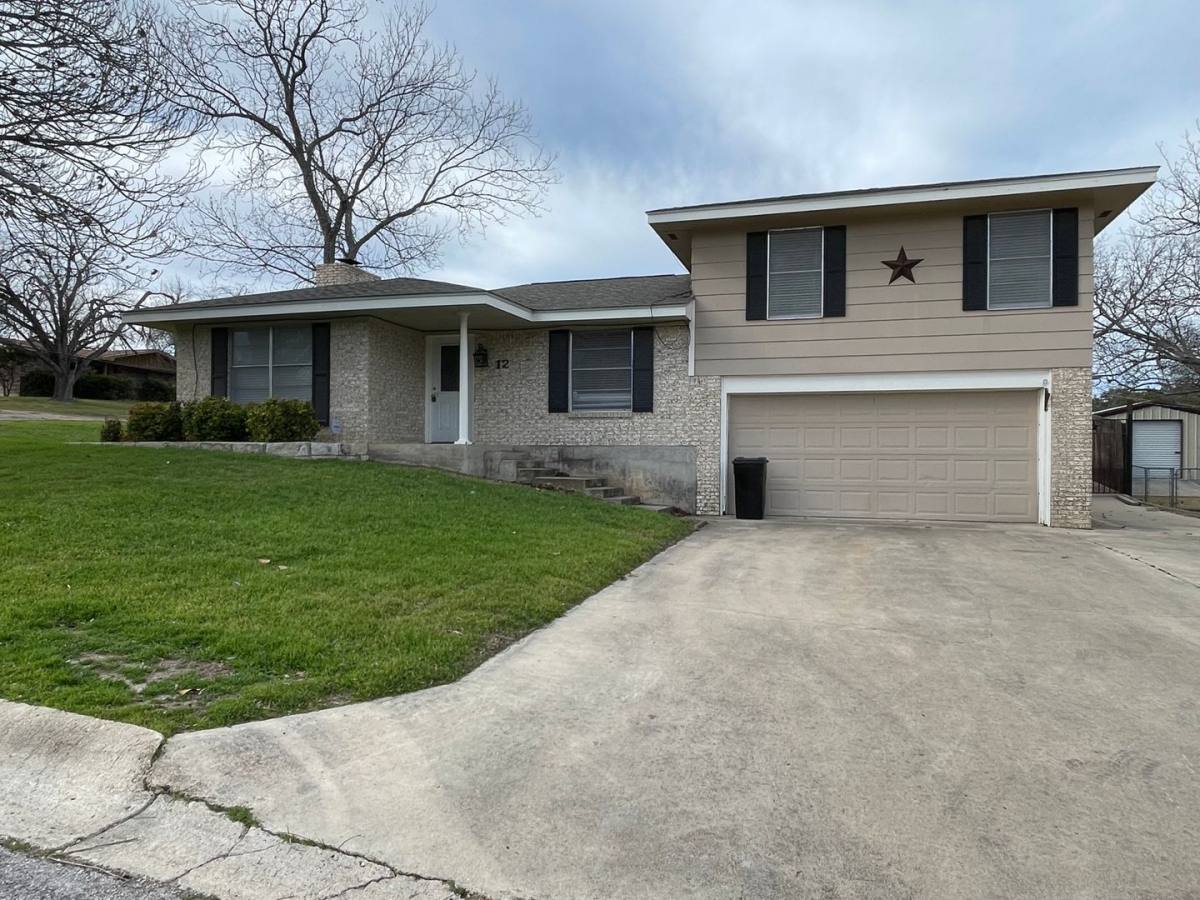 House for rent at 12 Caprice Lane, Lampasas, TX 76550