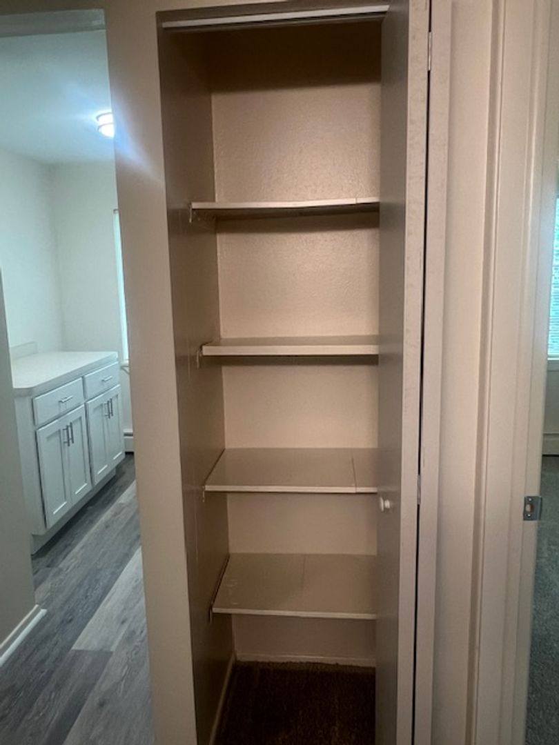 Apartment for rent at 551-559 W Jackson St, Painesville, OH 44077