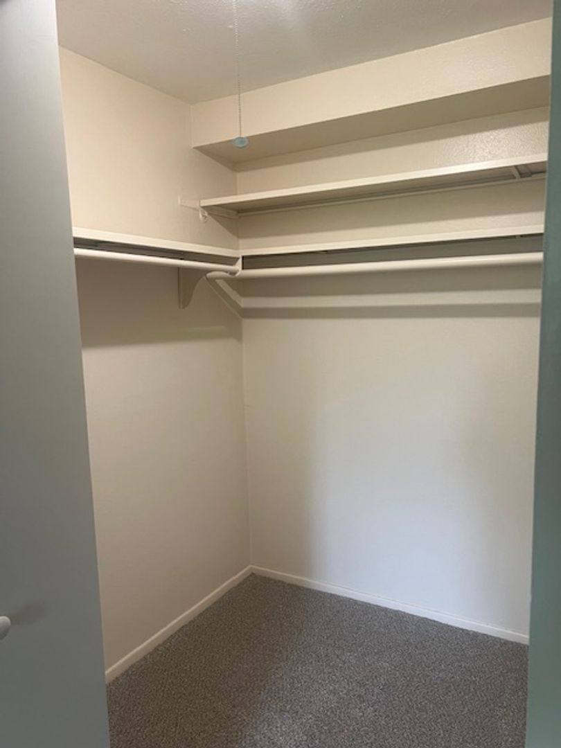 Apartment for rent at 551-559 W Jackson St, Painesville, OH 44077