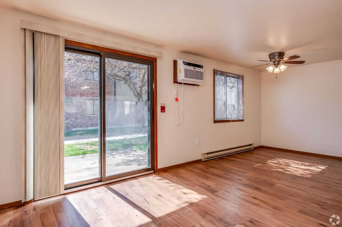 Apartment for rent at 1361 Mesa Dr, Green Bay, WI 54313