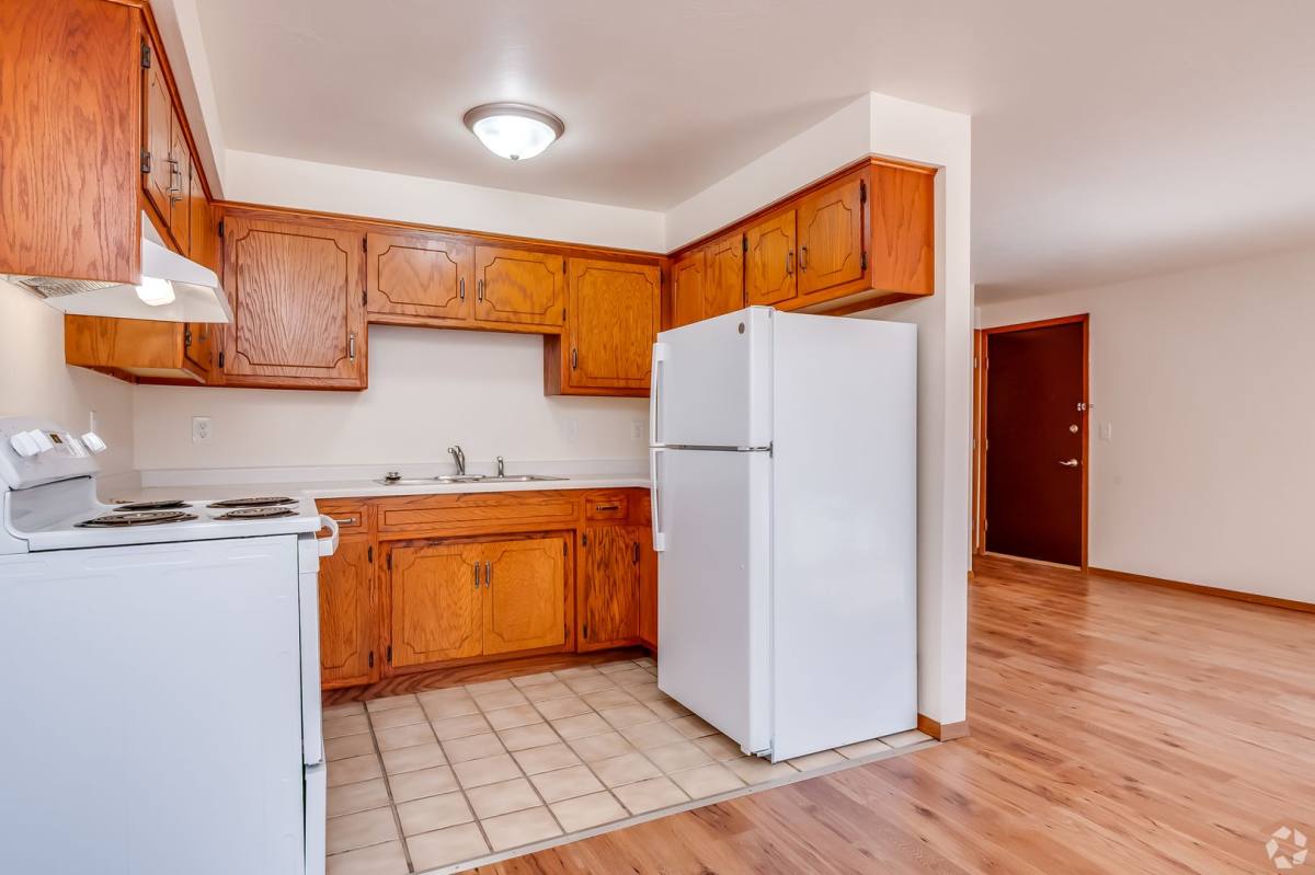 Apartment for rent at 1361 Mesa Dr, Green Bay, WI 54313