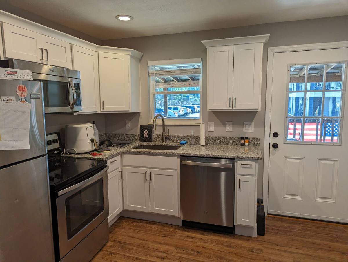 Townhouse for rent at 105 James Agee St, Knoxville, TN 37916