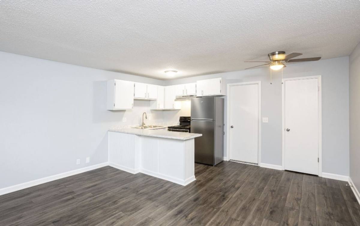 Apartment for rent at 6907 Sweet Gum Court, Evansville, IN 47710