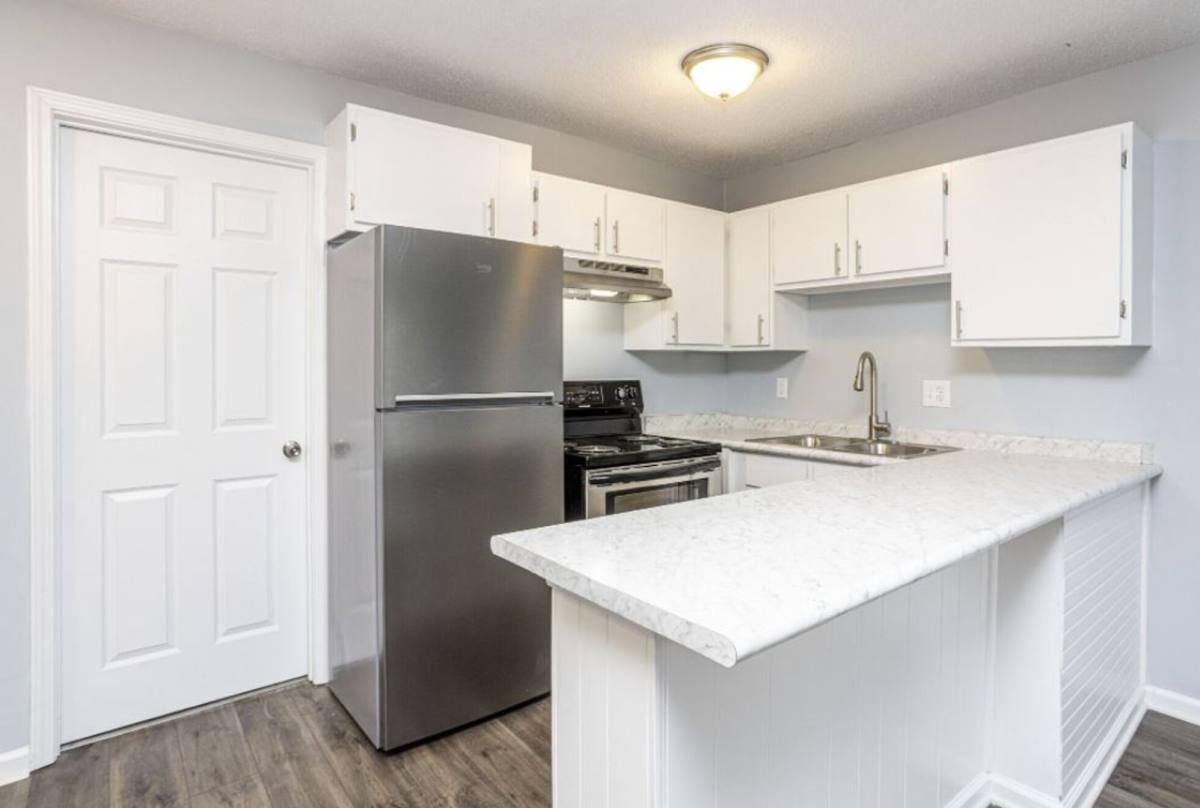 Apartment for rent at 6907 Sweet Gum Court, Evansville, IN 47710
