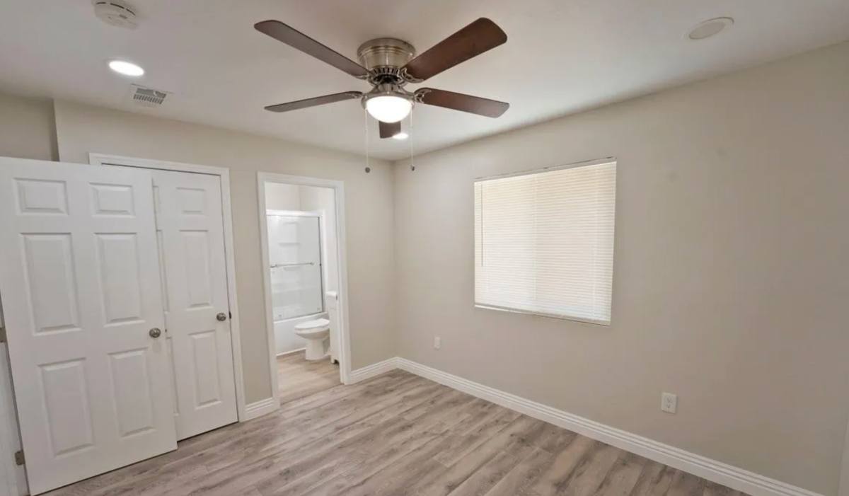 Apartment for rent at 3619 L St, Bakersfield, CA 93301