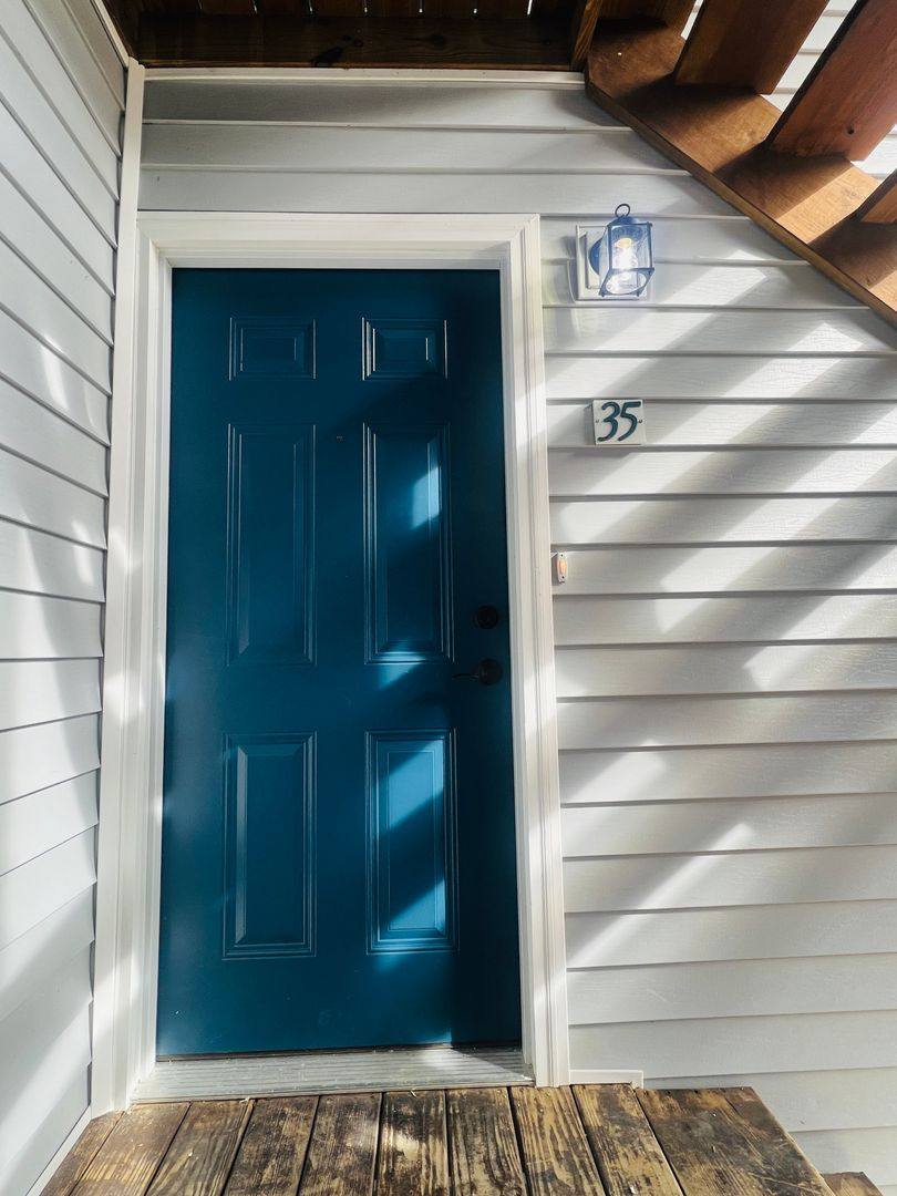 Apartment for rent at 940 Stewart St, Morgantown, WV 26505