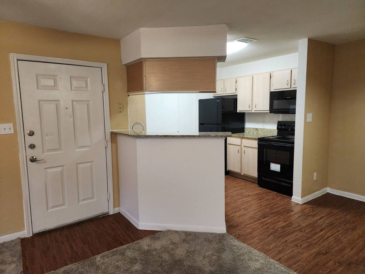 Apartment for rent at 1409 W Business Highway 83, Weslaco, TX 78596