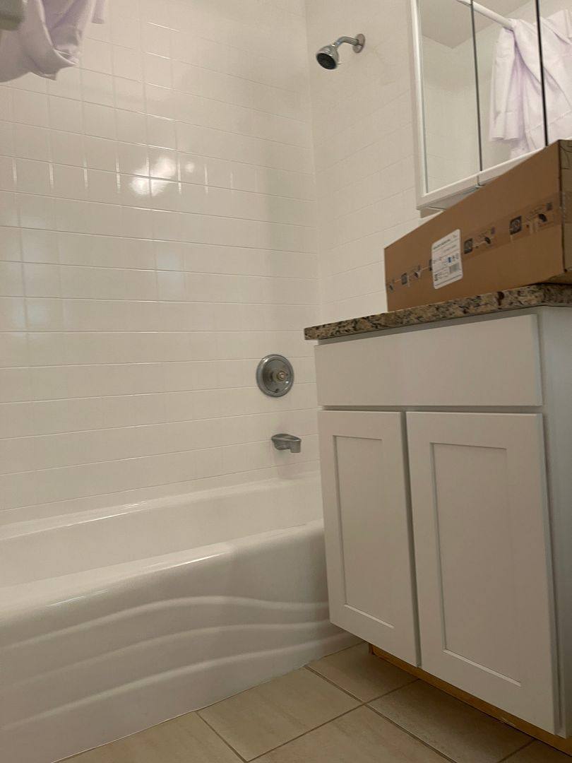 House for rent at 290 Grove St #4, Auburndale, MA 02466