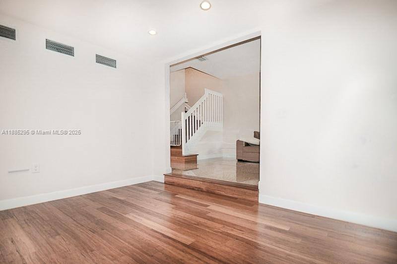 Townhouse for rent at 1024 NE 207th Terrace, Miami, FL 33179