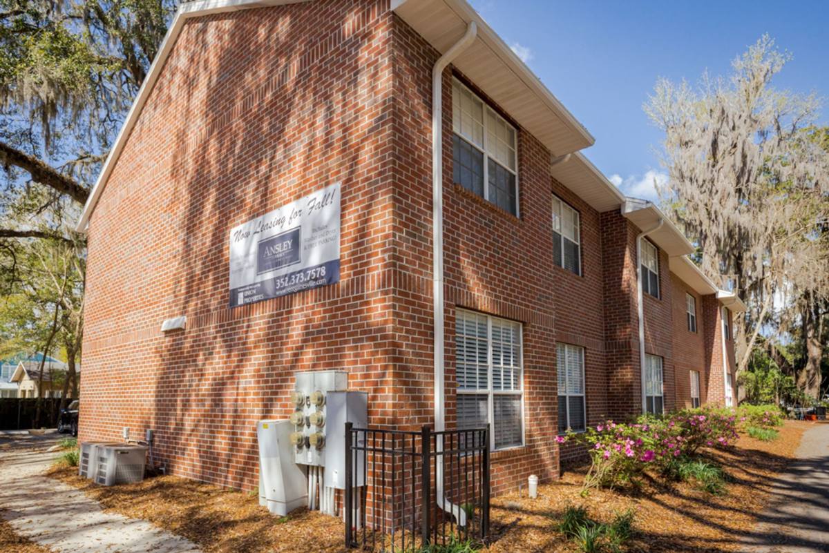 Apartment for rent at 110 & 130 NW, Gainesville, FL 32601