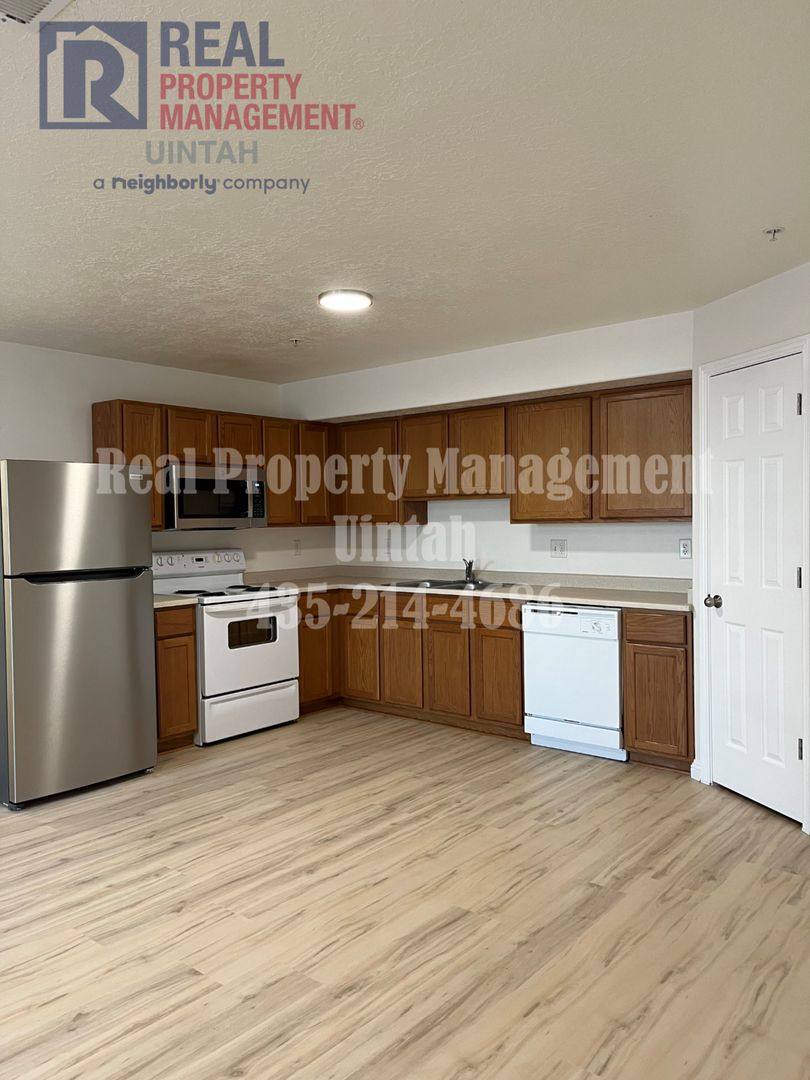 Apartment for rent at 320-350-390 S 989 W, Vernal, UT 84078