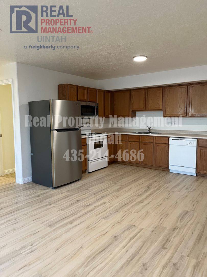 Apartment for rent at 320-350-390 S 989 W, Vernal, UT 84078