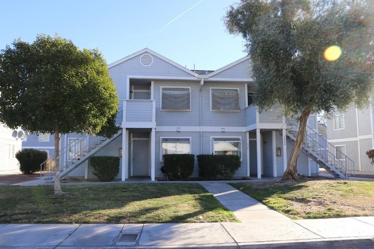 Apartment for rent at 1884 Nebula Dr, Las Vegas, NV 89115