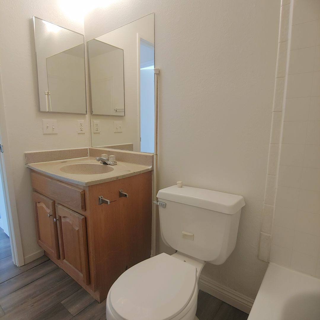 Apartment for rent at 1884 Nebula Dr, Las Vegas, NV 89115