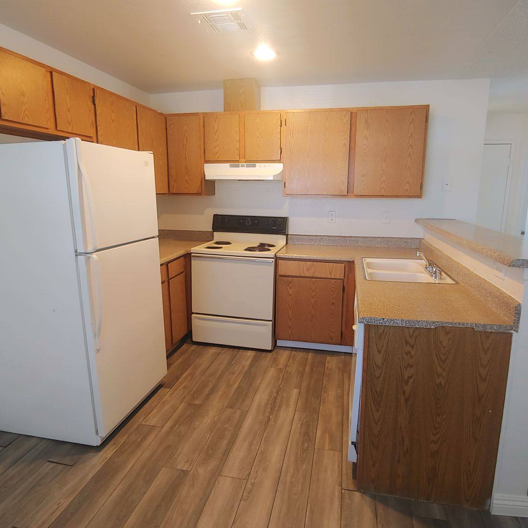 Apartment for rent at 1884 Nebula Dr, Las Vegas, NV 89115