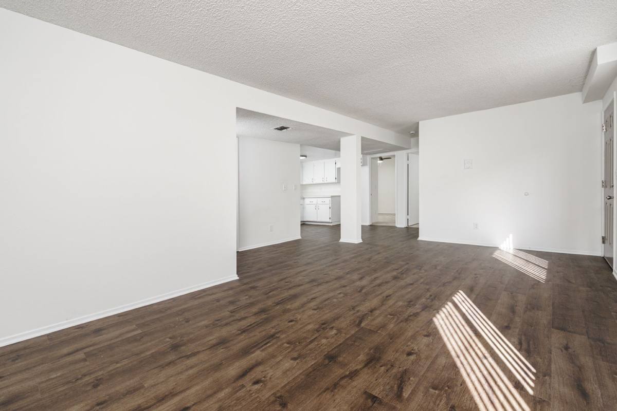 Apartment for rent at 1349-51 Elm Ave, San Gabriel, CA 91775