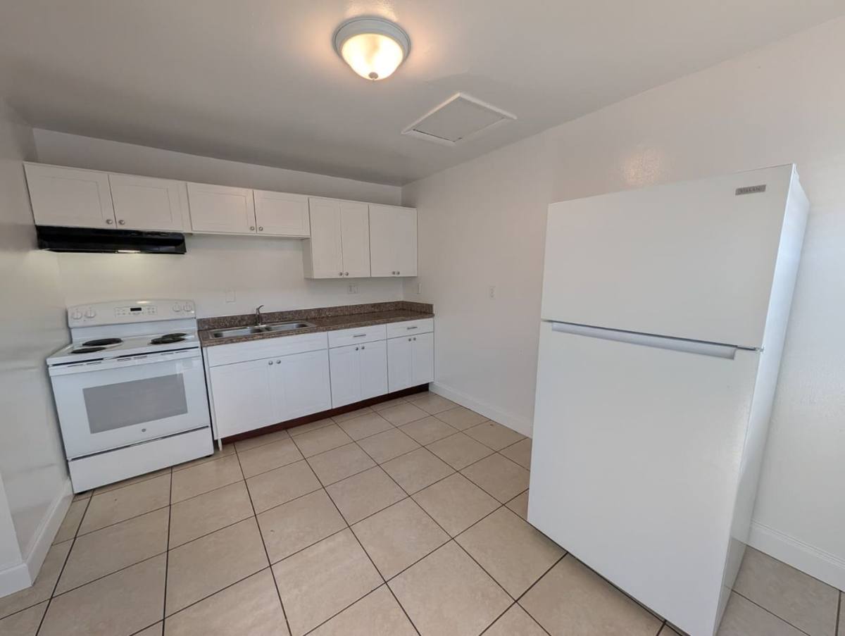 Apartment for rent at 140-240 NW 40th St, Fort Lauderdale, FL 33309