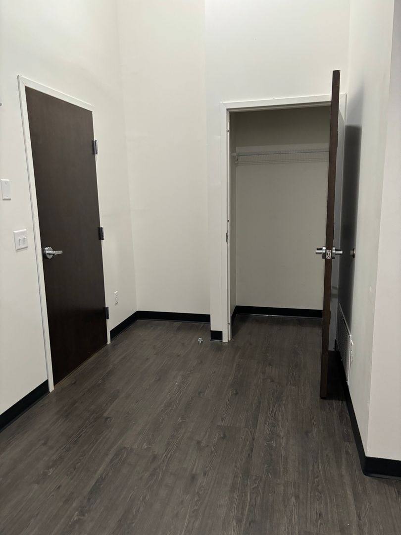 Apartment for rent at 23 N Summit St, Toledo, OH 43604
