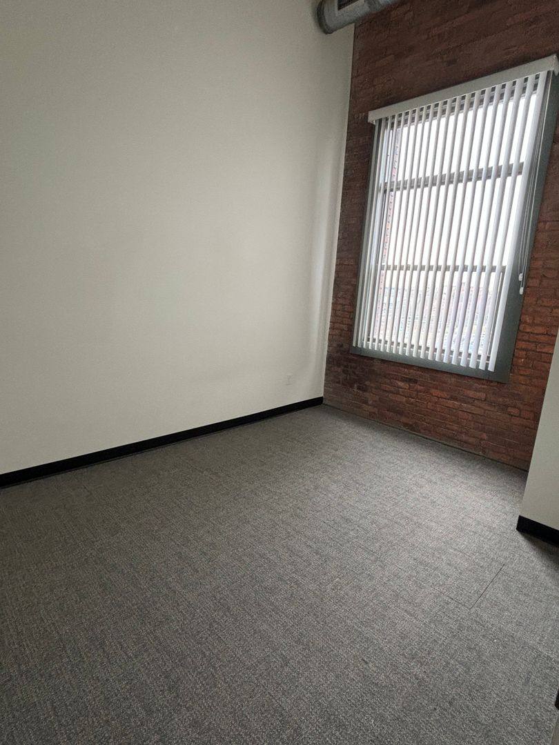 Apartment for rent at 23 N Summit St, Toledo, OH 43604