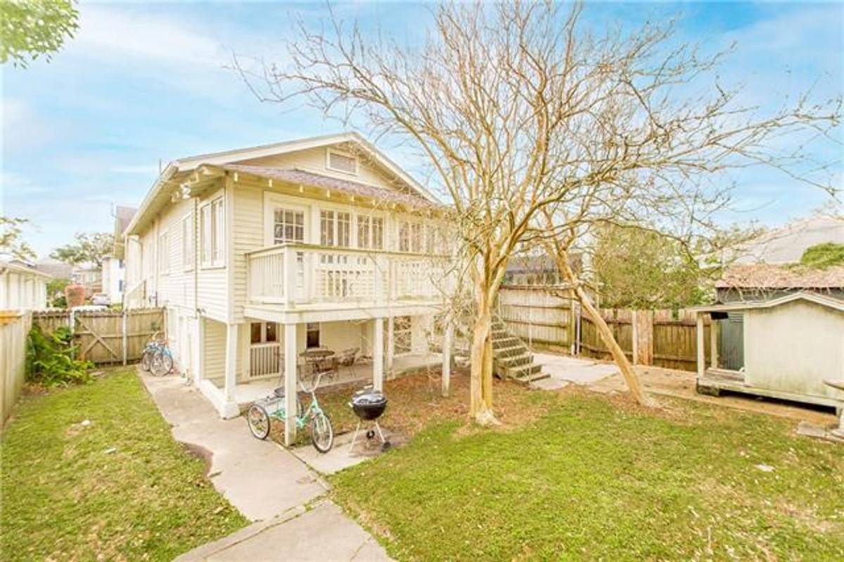 Townhouse for rent at 5829 Clara St, New Orleans, LA 70115