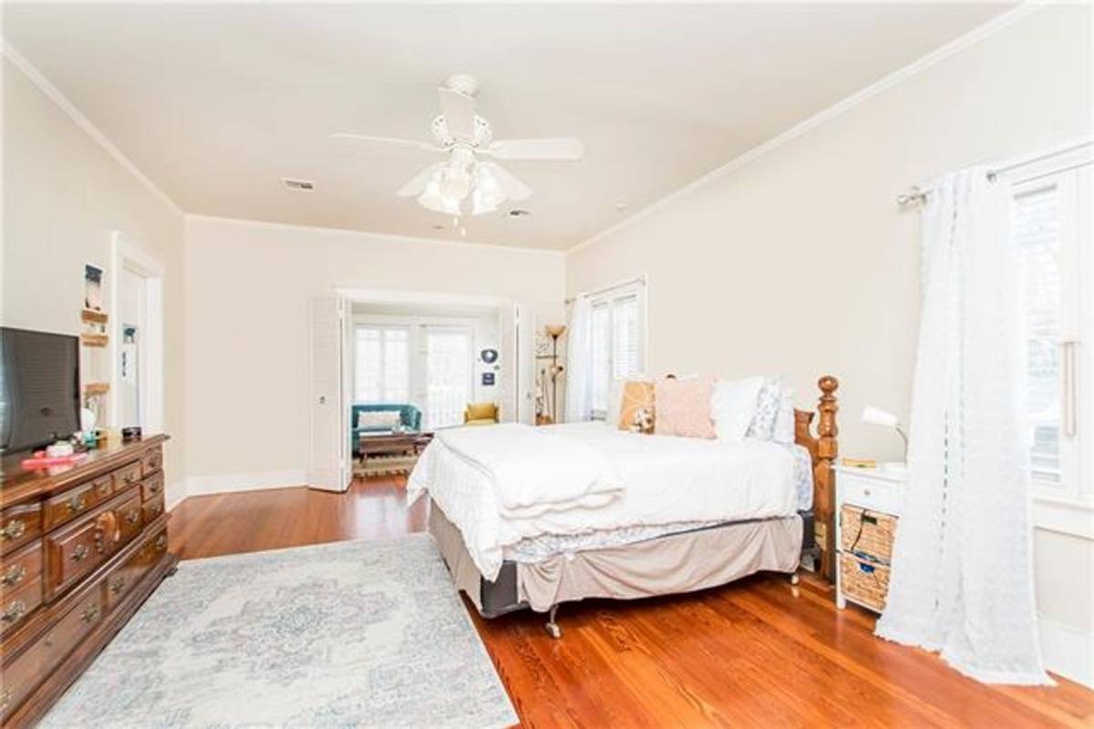 Townhouse for rent at 5829 Clara St, New Orleans, LA 70115