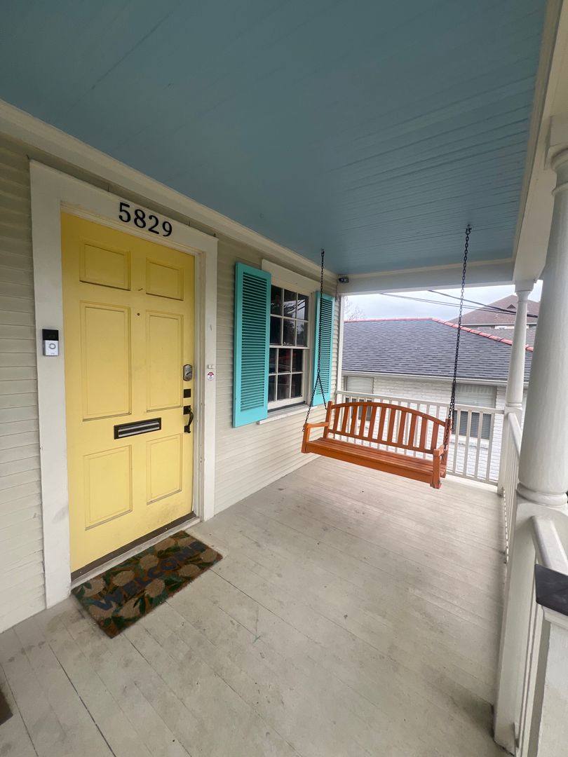 Townhouse for rent at 5829 Clara St, New Orleans, LA 70115