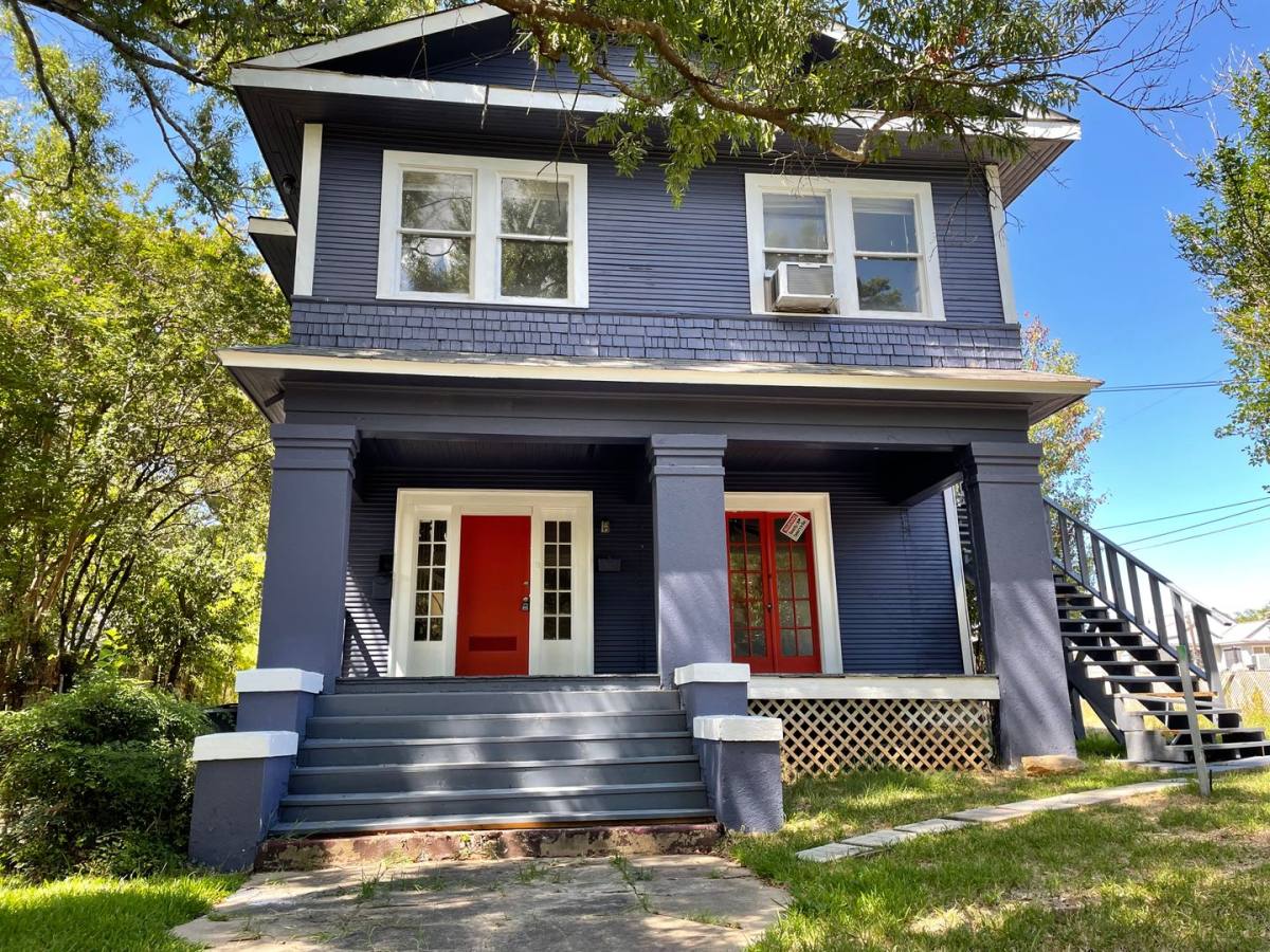 Apartment for rent at 820 College St, Shreveport, LA 71104