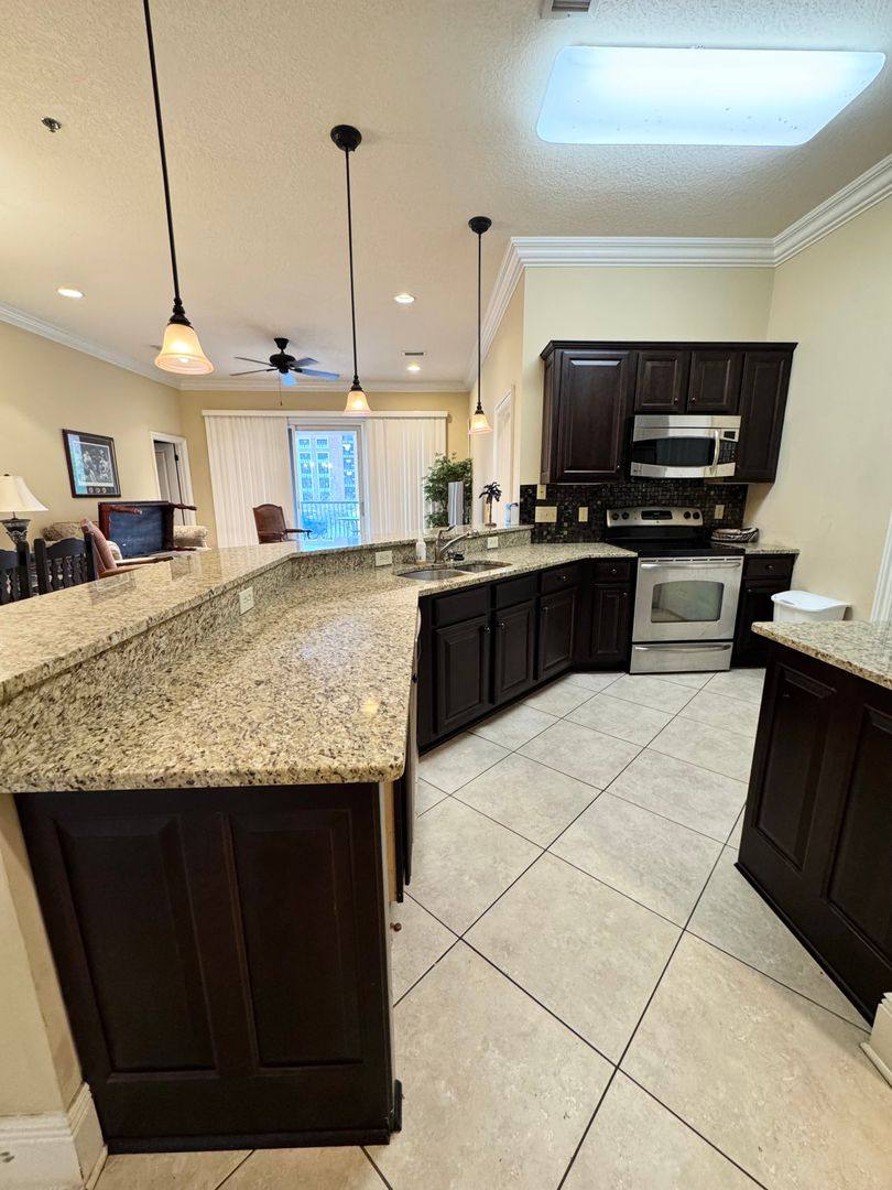 Apartment for rent at 234 W Magnolia, Auburn, AL 36830