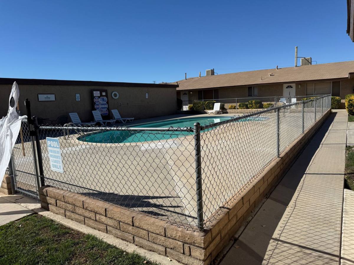 Apartment for rent at 20788 Thunderbird Rd, Apple Valley, CA 92307