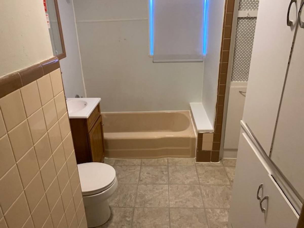 Apartment for rent at 1790 Beacon St #2, Brookline, MA 02445