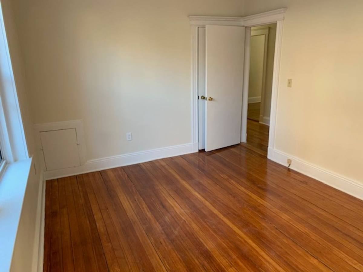 Apartment for rent at 1790 Beacon St #2, Brookline, MA 02445