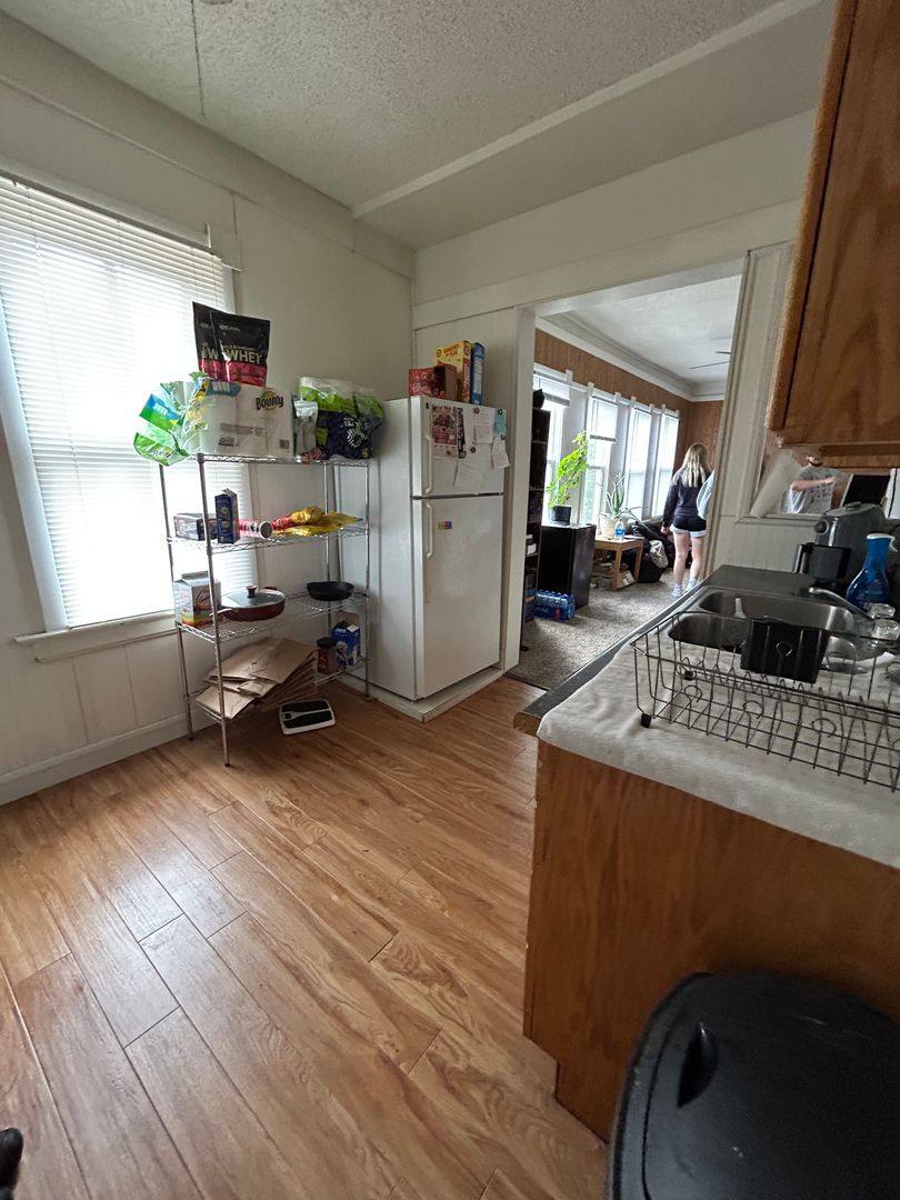 Apartment for rent at 137 9th St S, La Crosse, WI 54601