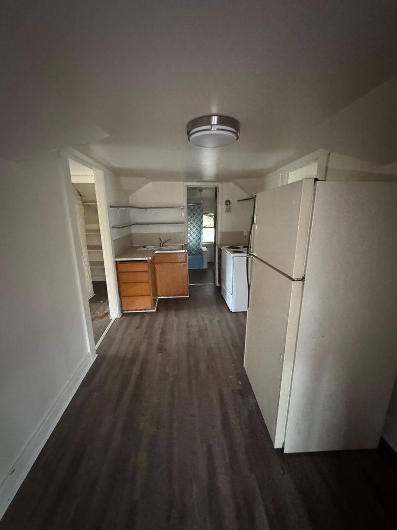 Apartment for rent at 91012 S Willamette St, Eugene, OR 97408