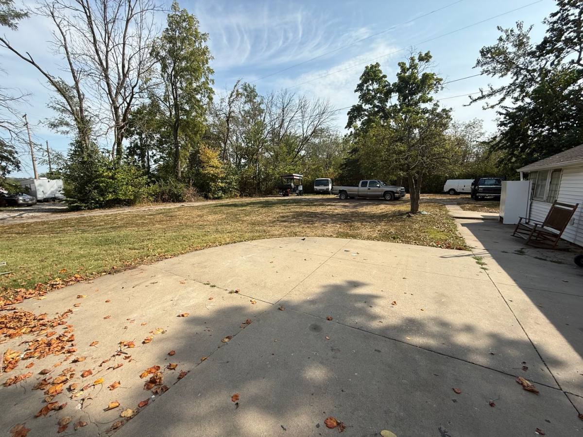 Apartment for rent at 2910 Mexico Gravel Rd, Columbia, MO 65202
