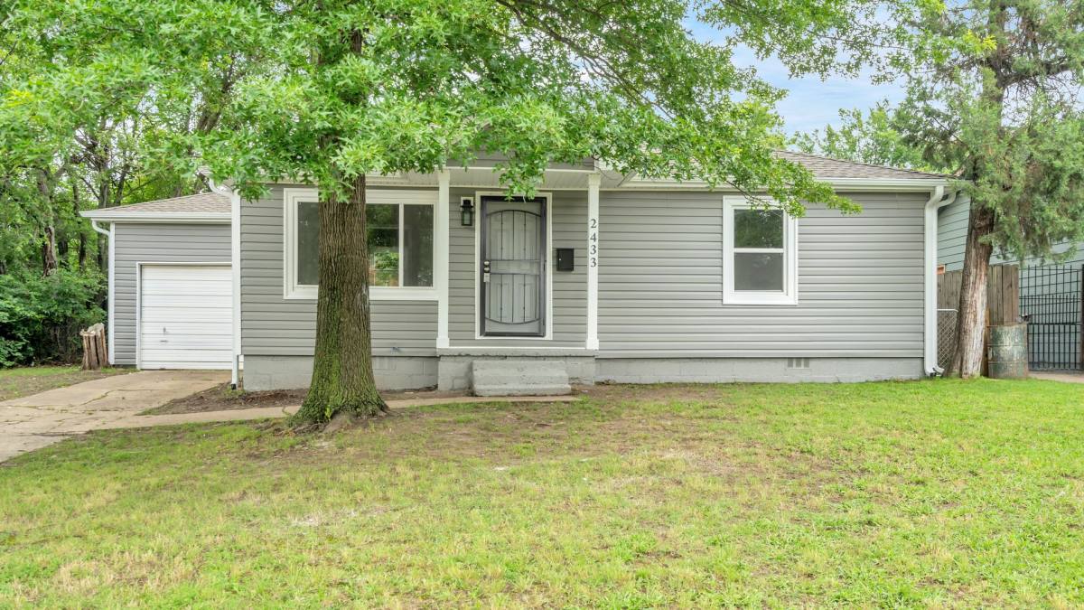 House for rent at 2433 N Norwood Place, Tulsa, OK 74115