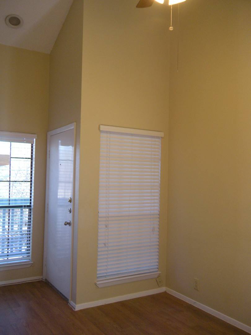 Apartment for rent at 303 W 35th St #304, Austin, TX 78705