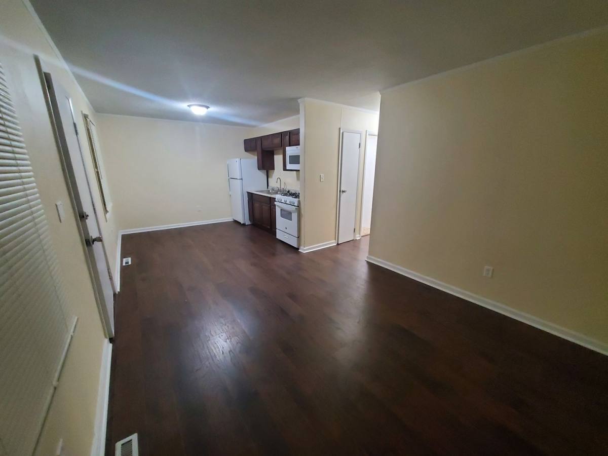 Apartment for rent at 603 S Maplewood Dr, Rantoul, IL 61866