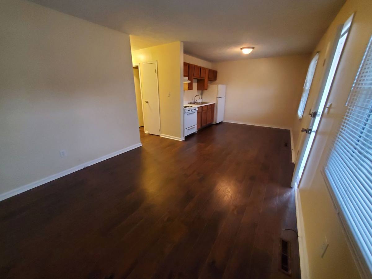 Apartment for rent at 603 S Maplewood Dr, Rantoul, IL 61866