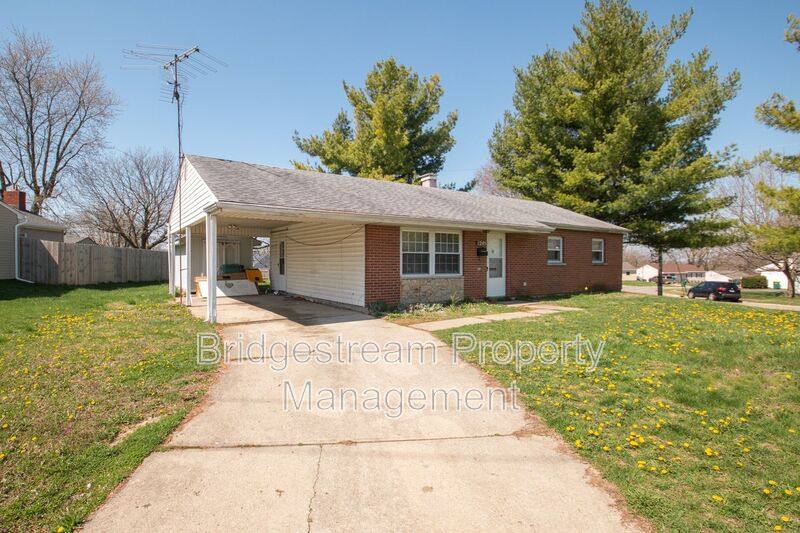 House for rent at 1205 S Maple Ave, Fairborn, OH 45324