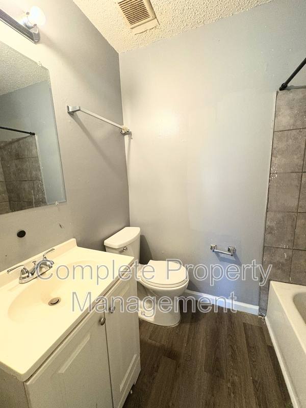 Apartment for rent at 409 Oporto Madrid Blvd #J, Birmingham, AL 35206
