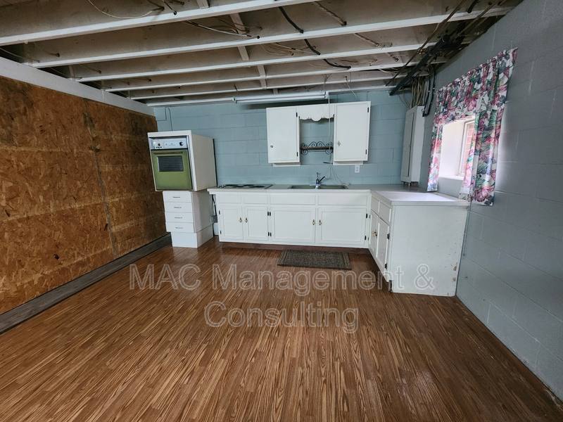 House for rent at 4914 S Grundy Quarles Highway, Bloomington Springs, TN 38545