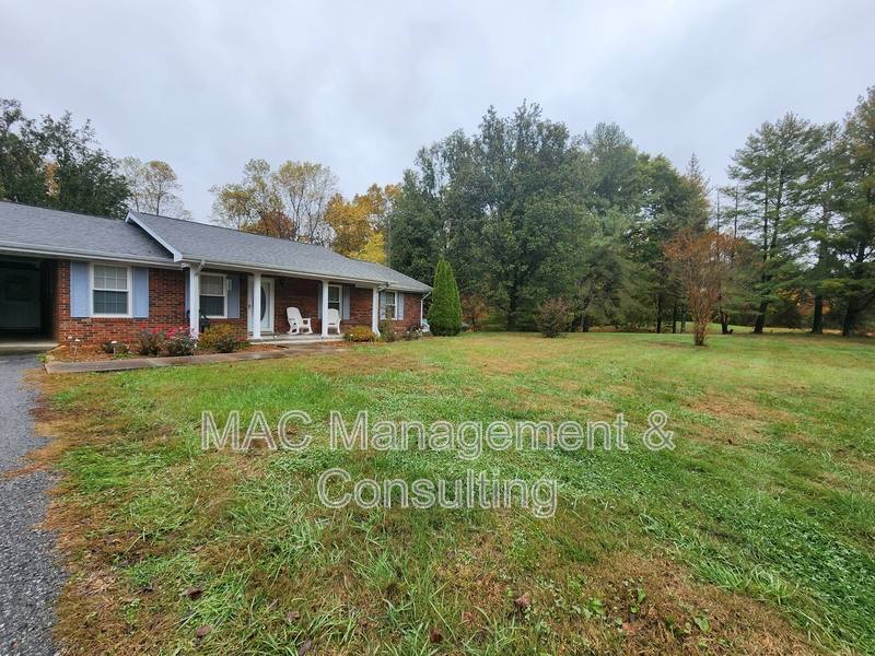 House for rent at 4914 S Grundy Quarles Highway, Bloomington Springs, TN 38545
