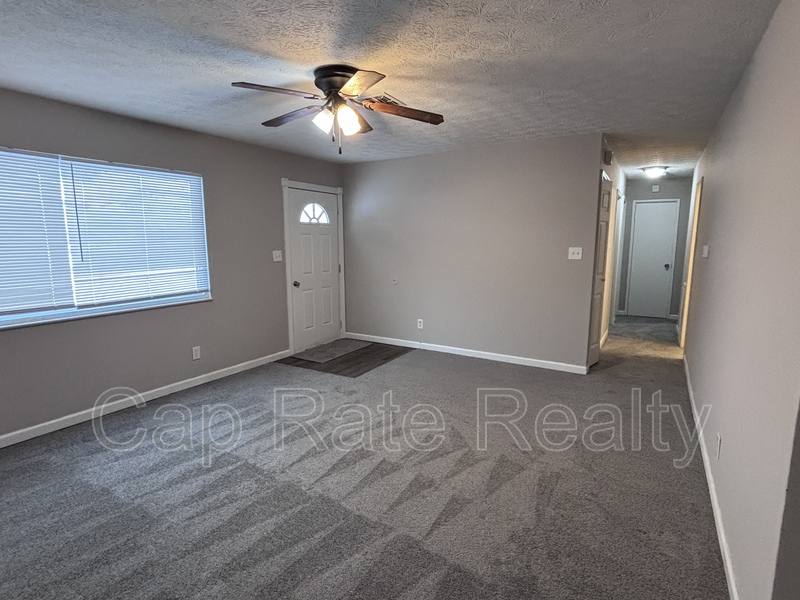 House for rent at 4003 Carlton Ave, Columbus, OH 43227