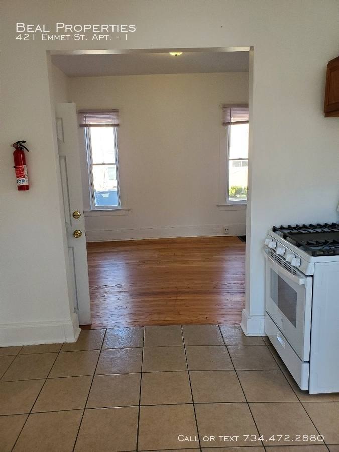 Apartment for rent at 421 Emmet St #1, Ypsilanti, MI 48197