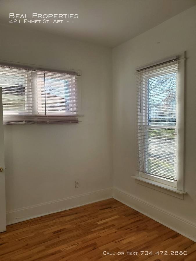 Apartment for rent at 421 Emmet St #1, Ypsilanti, MI 48197